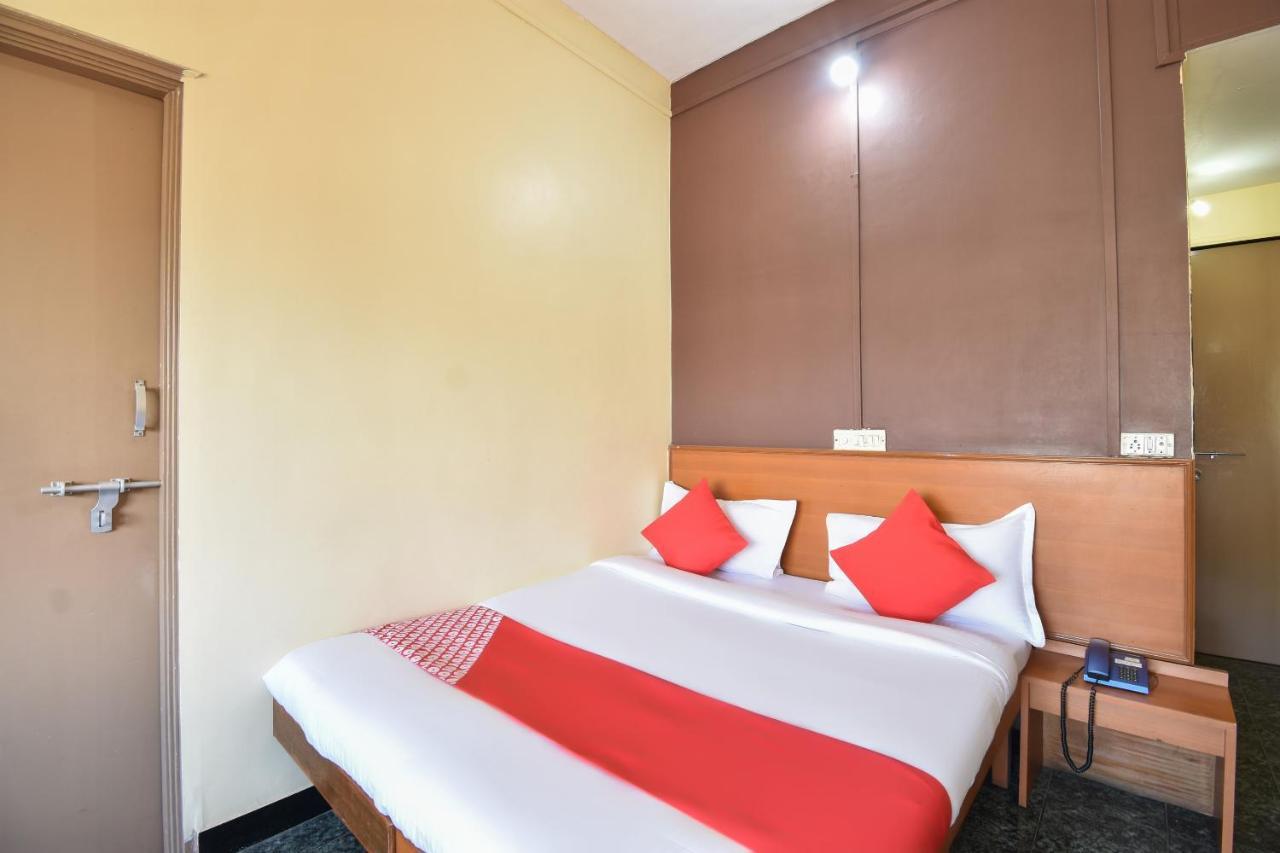 Oyo 63264 Hotel Shamiana Пандарпур Екстериор снимка