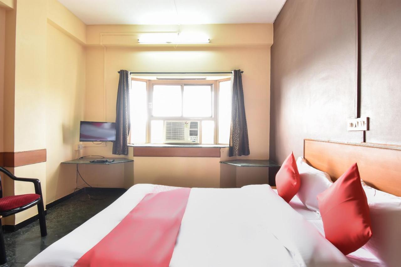 Oyo 63264 Hotel Shamiana Пандарпур Екстериор снимка